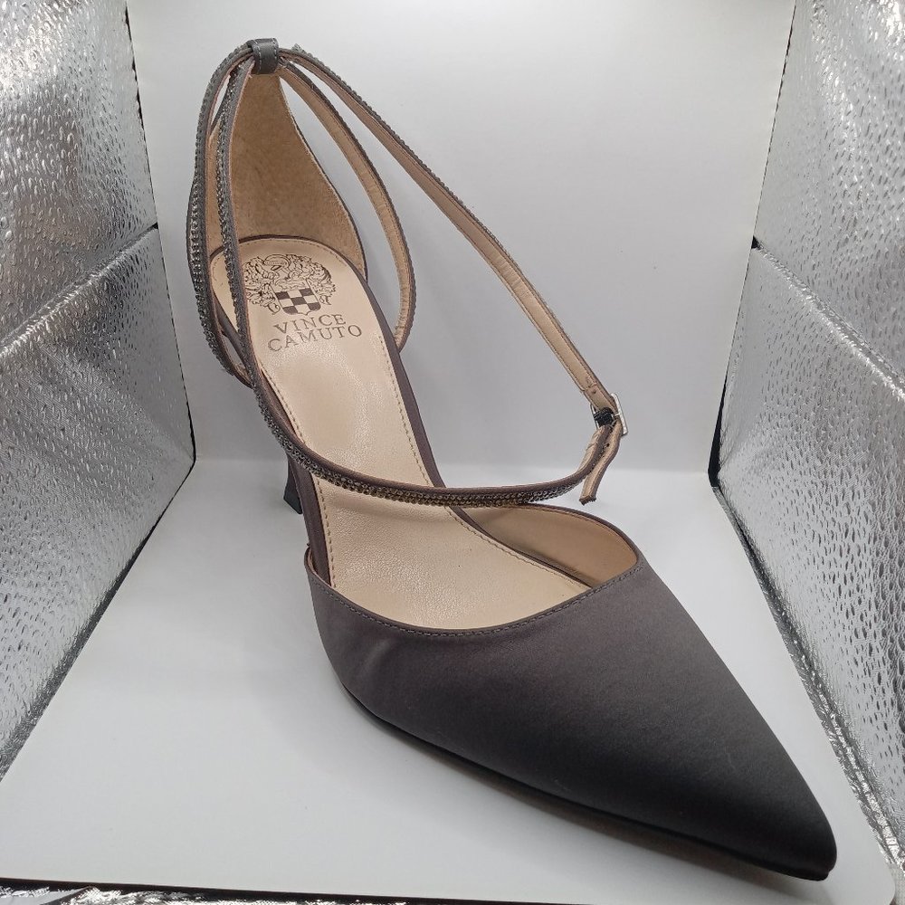 Vince Camuto
